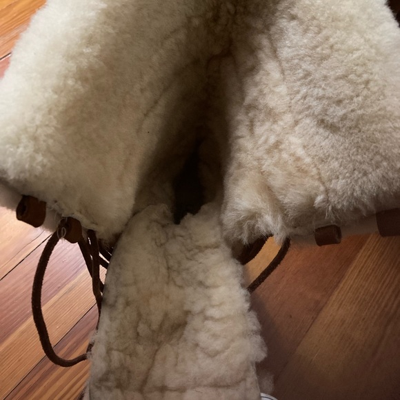 UGG winter boots - Picture 2 of 11